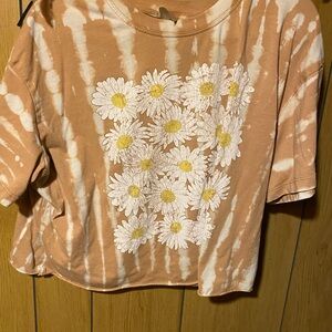 Size 2x cropped shirt